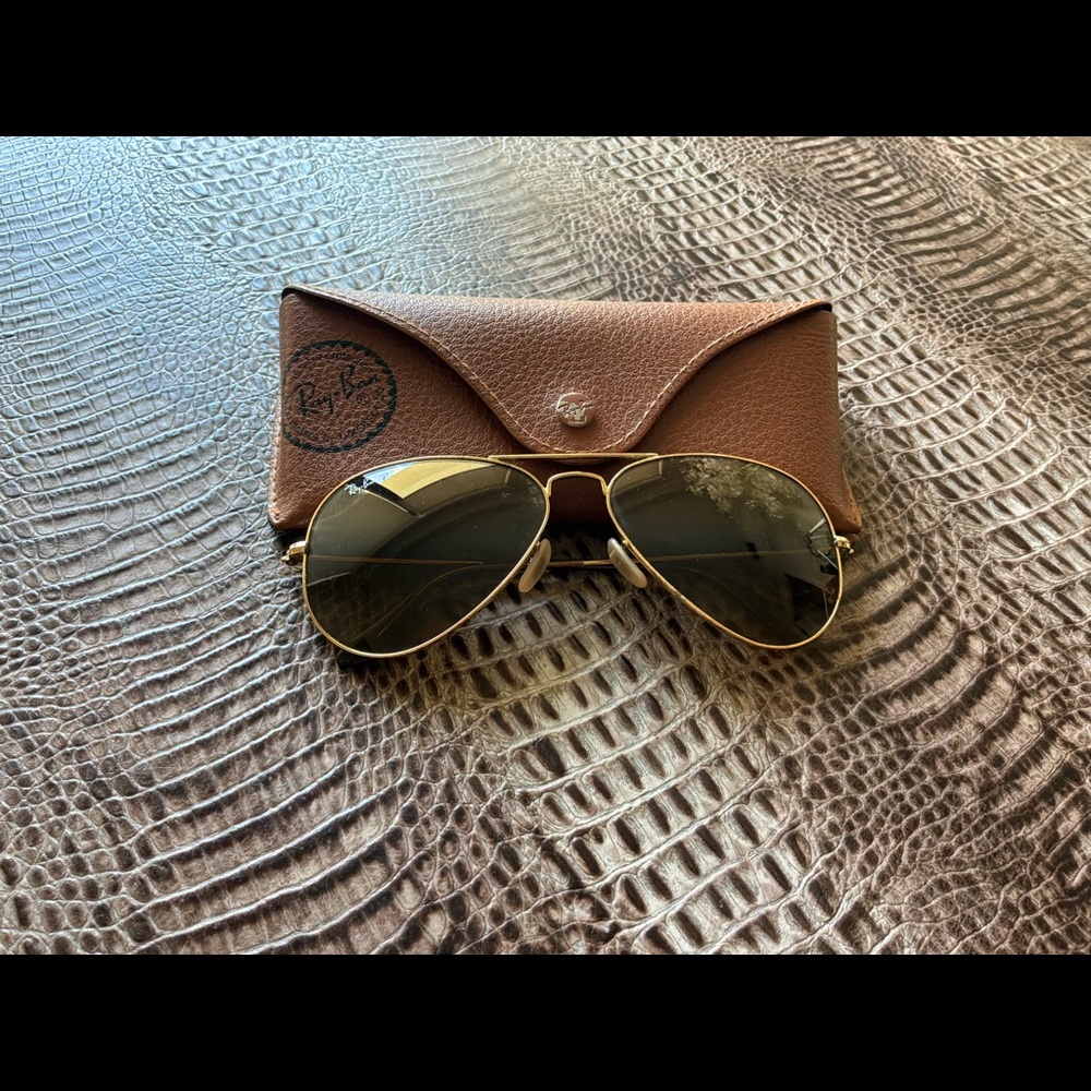 Ray-Ban Aviator polarized sunglasses